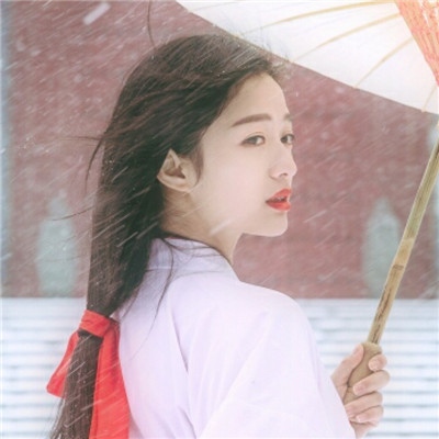 最新版唯美女生白衣古风头像