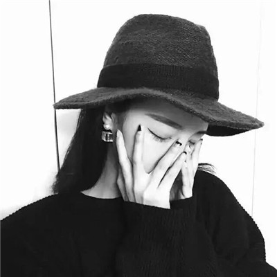 女生伤感霸气黑白头像最新