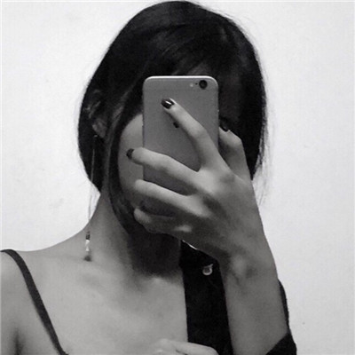 女生手机控挡脸霸气高清头像