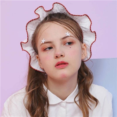 欧美女生头像搞怪原宿高清大图