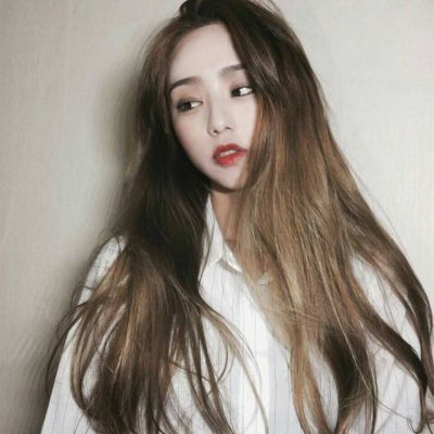 清新阳光长发女生头像精选