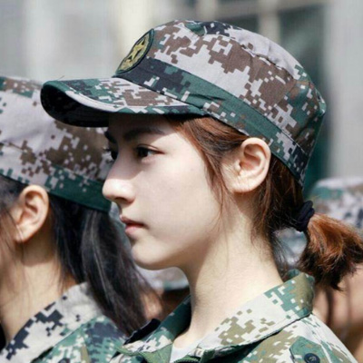 最美軍訓女生圖片迷彩服女生頭像