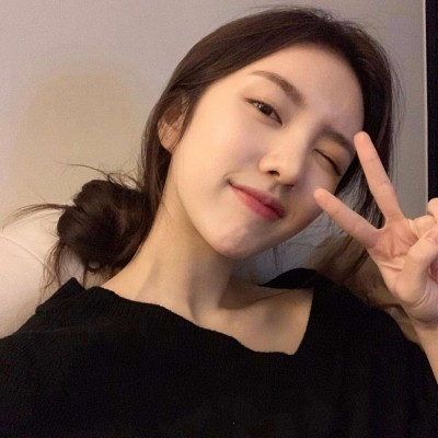 好看爱笑的女生头像大全