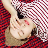 光棍节女生自嗨qq头像