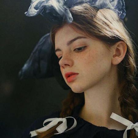 qq欧美女生头像