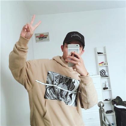 男生手机控挡脸qq头像