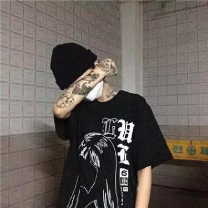 纹身的男生头像
