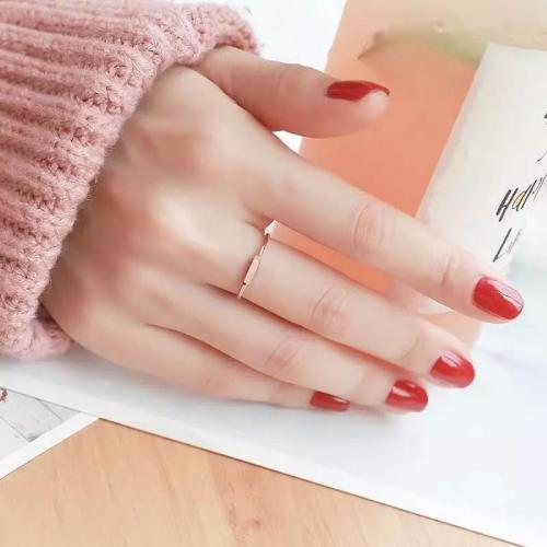 关于手的头像女生最新版