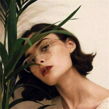 冷酷无情孤傲的头像女,欧美头像图片