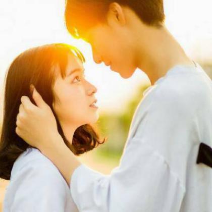 好看一男一女的头像