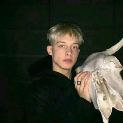 平头照片男生头像