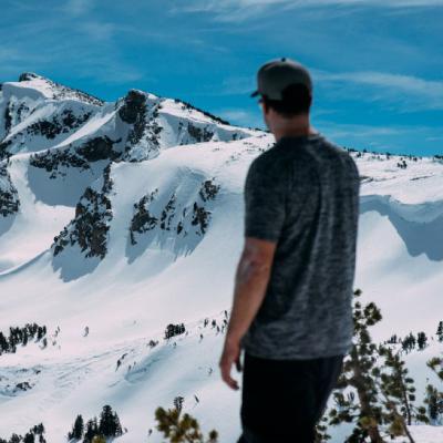 头像男生霸气冷酷背面