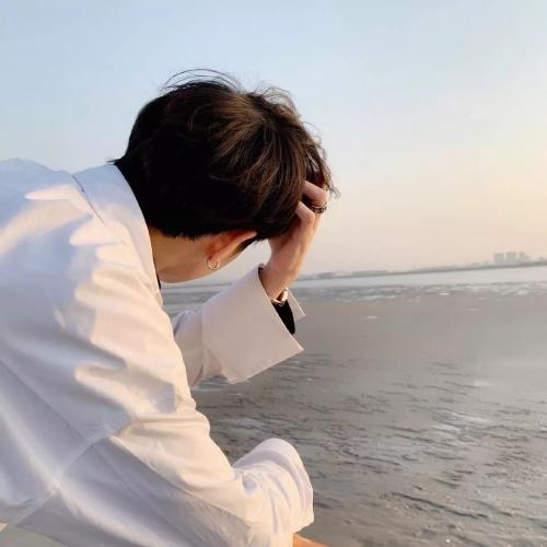 超好看男人能吸引妹子的头像