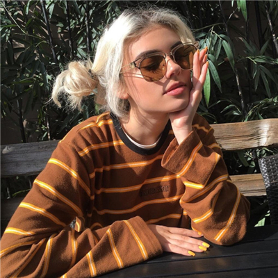 qq头像欧美女生搞怪可爱高清