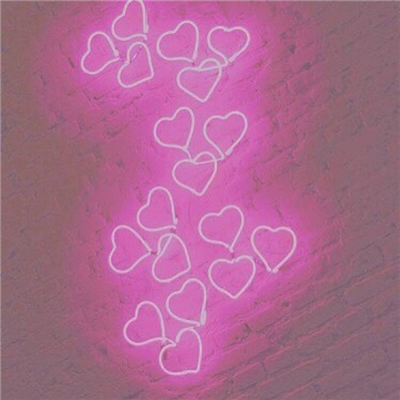 夜色下的霓虹灯爱心头像高清