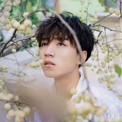 王俊凯头像帅气冷酷高清版