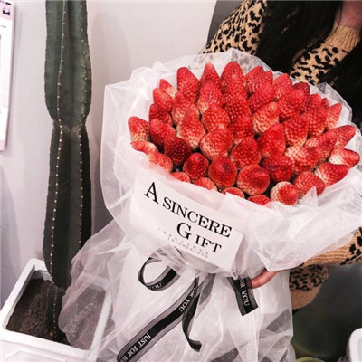 草莓花束头像高清图片