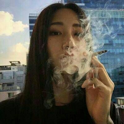 qq头像女生伤感孤独头像图片