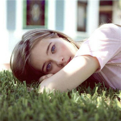 欧美女孩头像高清无水印