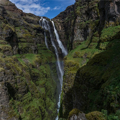 峡谷瀑布图片风景头像