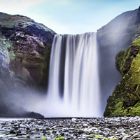 雄伟壮观的瀑布图片风景头像