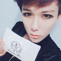 超拽的很帅的阿宝色唯美男生头像图片