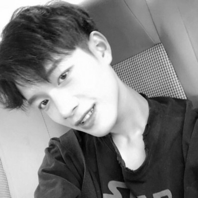 男生头像黑白酷帅个性