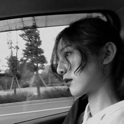 优质黑白女头像