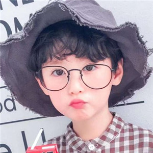 最新最可爱的小男孩图片头像