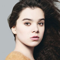 欧美女星海莉斯坦菲尔德qq头像图片