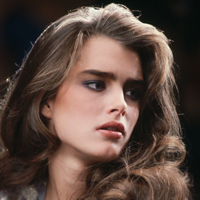 美国著名女演员和模特波姬小丝qq头像