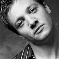 美国男演员杰瑞米雷纳qq头像