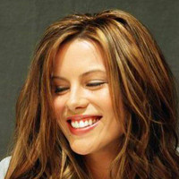 英国女演员凯特贝金赛尔qq头像图片