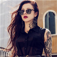 身上有纹身的女生头像图片