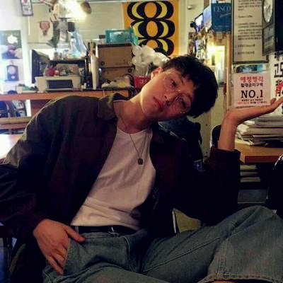 有点胖的帅哥照片头像大全