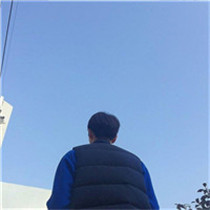 qq头像男生冷酷帅背影