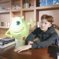 网络红人迟东南最新qq头像图片