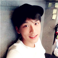 浓眉大眼的帅哥头像图片