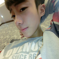 超拽男生头像霸气90后