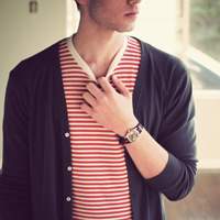 穿条纹衣服的帅气男生头像小清新唯美时尚的