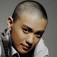 男明星演员周一围qq头像