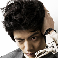 李民基帅气qq头像