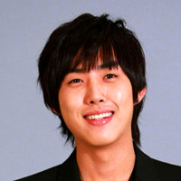 韩国男演员白成铉帅气头像图片