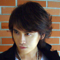 台湾男演员陈德修帅气qq头像