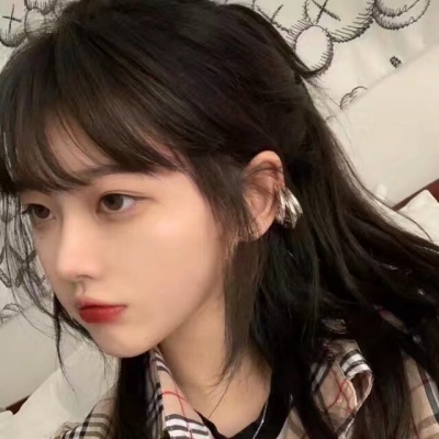 冷酷的女生头像
