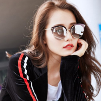 柴碧云头像图片