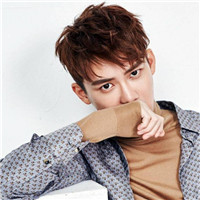 酷帅男神熊梓淇头像