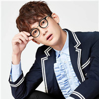 新晋小鲜肉熊梓淇头像