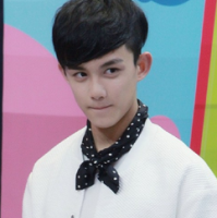 小鲜肉吴磊qq头像