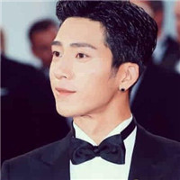 井宝井柏然男生头像